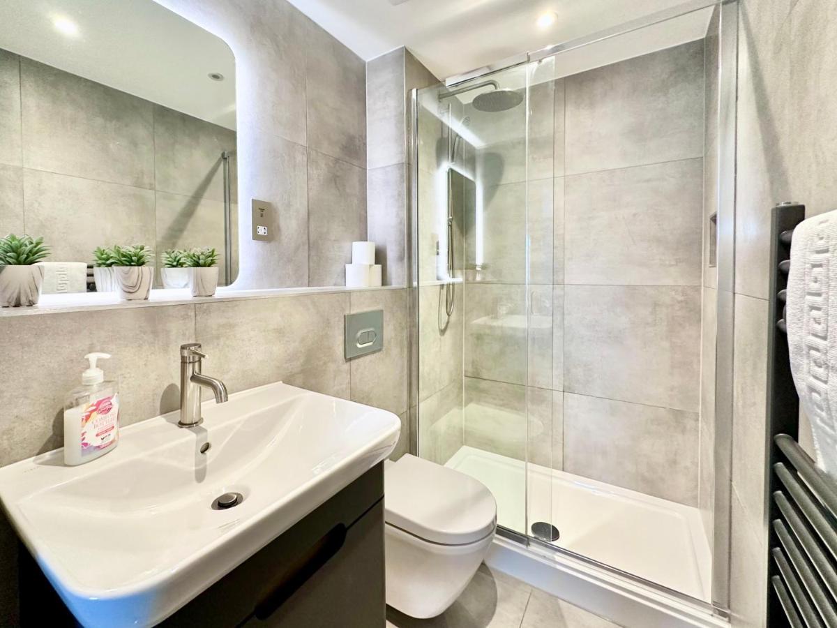 Icona Luxury Apartment With Minster Views & Allocated Parking York Luaran gambar